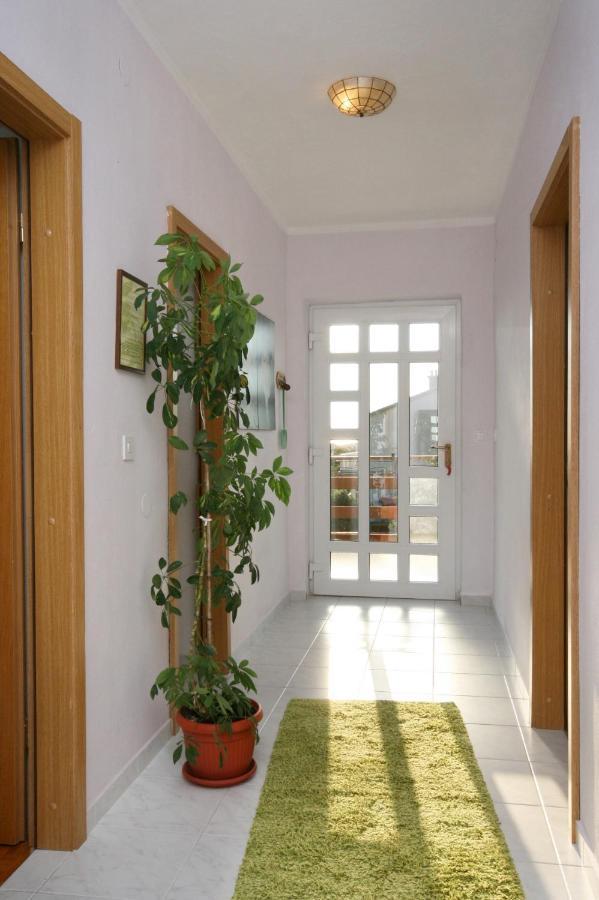 Apartments With A Parking Space Novi Vinodolski - 5529 Extérieur photo